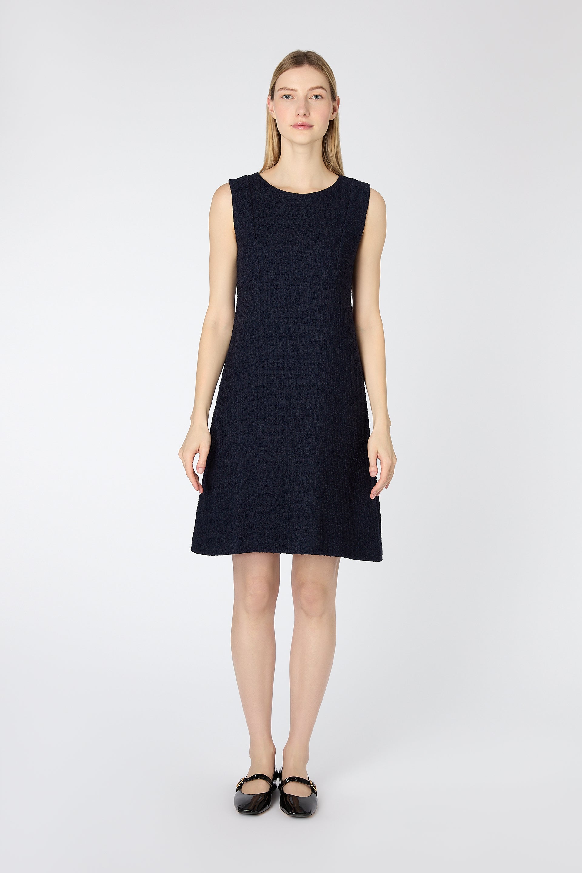 Sam Tweed Sleeveless Shift Dress Sam Tweed Sleeveless Shift Dress